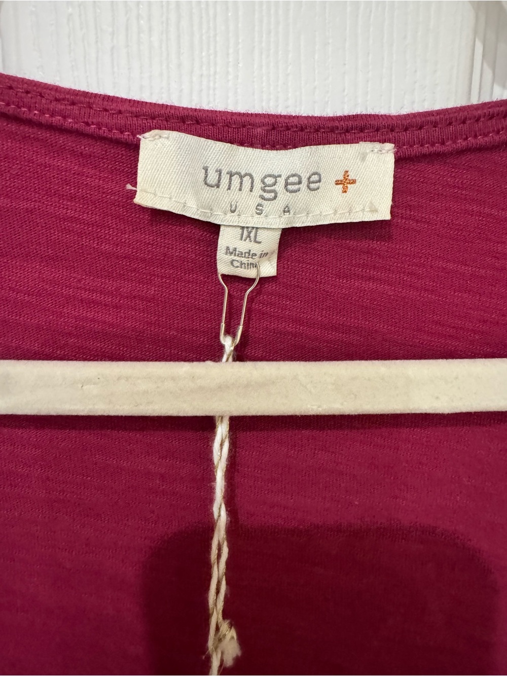 Umgee Plus Women's Berry Scoop Neck Tank Top
